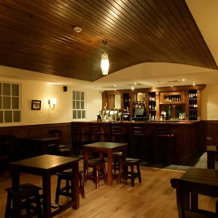 Castle & Dunboyne