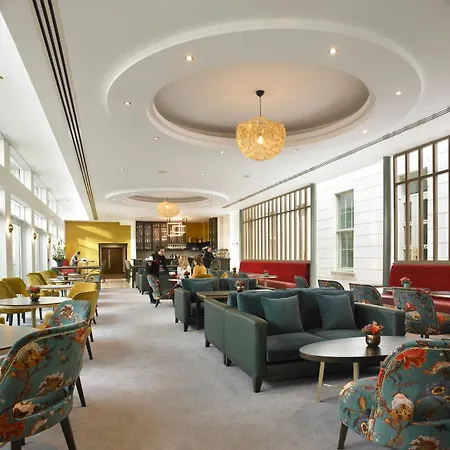 Castle & Hotel Dunboyne