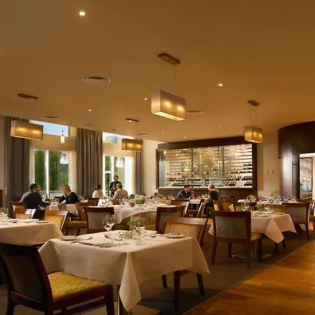 Castle & 4* دونبوين