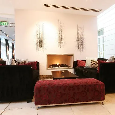 Castle & Hotel 4*