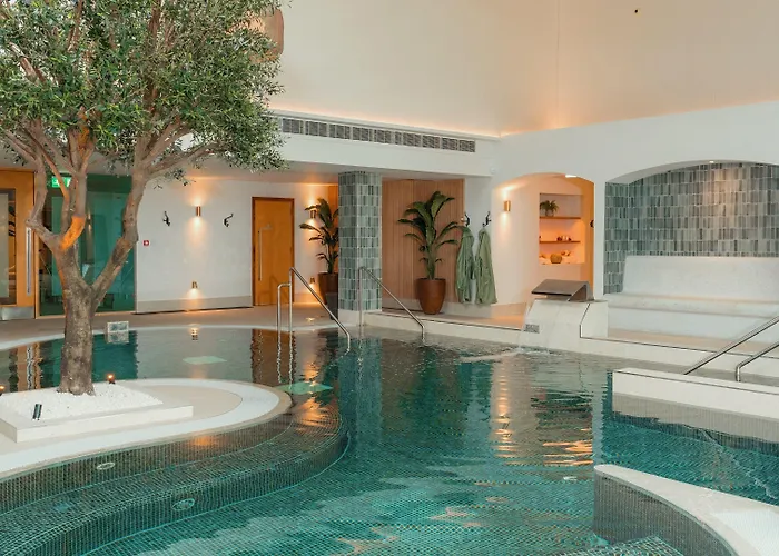 邓博因城堡spa酒店 酒店 邓博因