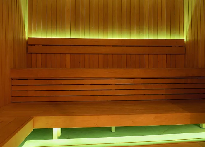 邓博因城堡spa酒店 4* 邓博因